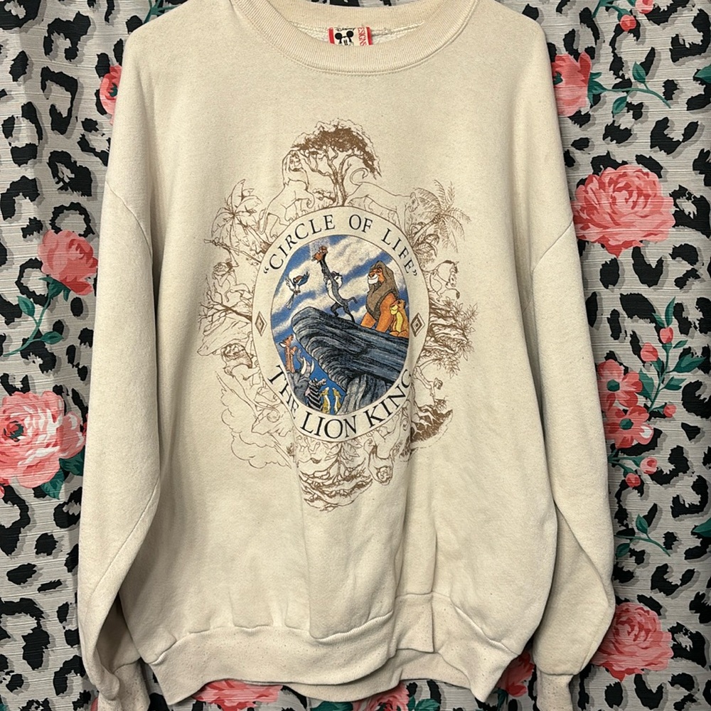 Vintage Lion King crewneck